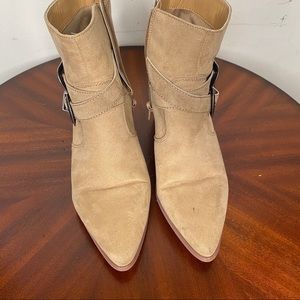 TAUPE/NUDE FAUX SUEDE WESTERN STYLE BUCKLE BOOTIES